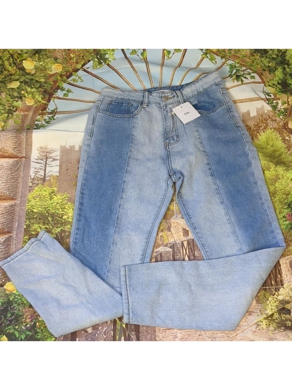 ADIKA blue light jeans size medium - Picture 1 of 4